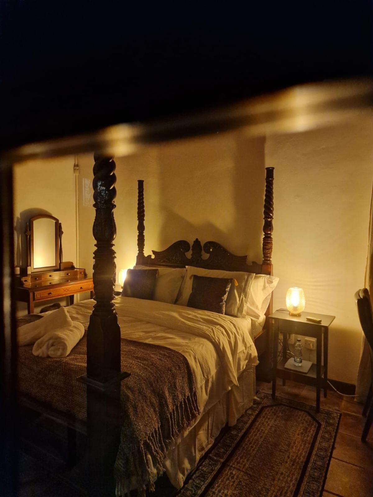 The Courtyard Suite Limassol Extérieur photo